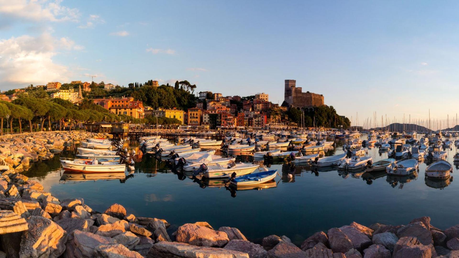 Libeccio 1 - Holiday Home & Parking Lerici Ngoại thất bức ảnh